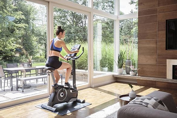 37892-Nautilus-hometrainer-U626-Black-Edition-afbeelding-8