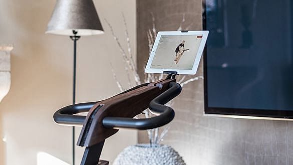 62120-NOHrD-bike-spinningbike-kersenhout-afbeelding-5