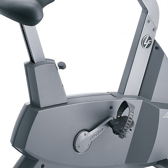 9316-Life-Fitness-hometrainer-95Ci-gebruikt-afbeelding-2