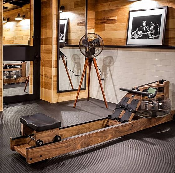 6464-WaterRower-Walnoot-roeitrainer-classic-notenhout-afbeelding-8