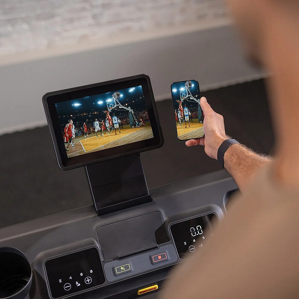 108603-Inspire-tread-series-T4s-touchscreen-loopband-afbeelding-3