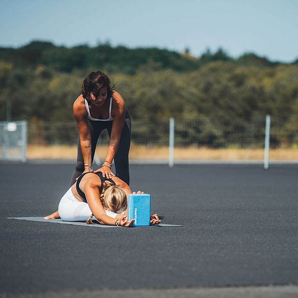 75708-Tunturi-Yoga-blok-blauwwit-afbeelding-4