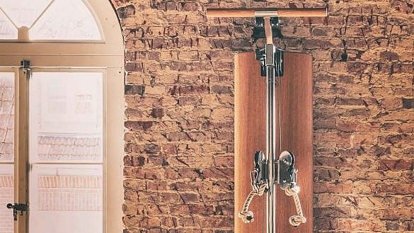 86962-NOHrD-SlimBeam-chin-up-stang-club-sport-afbeelding-3