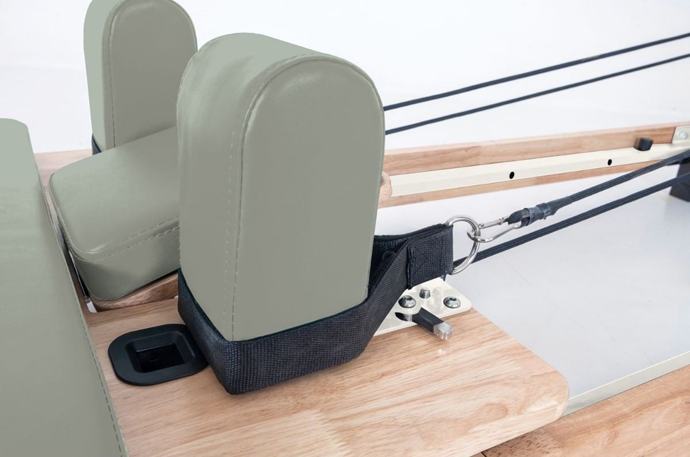 145825-Liveness-PTX-500-Beuken-Pilates-Reformer-Green-Tea-afbeelding-8