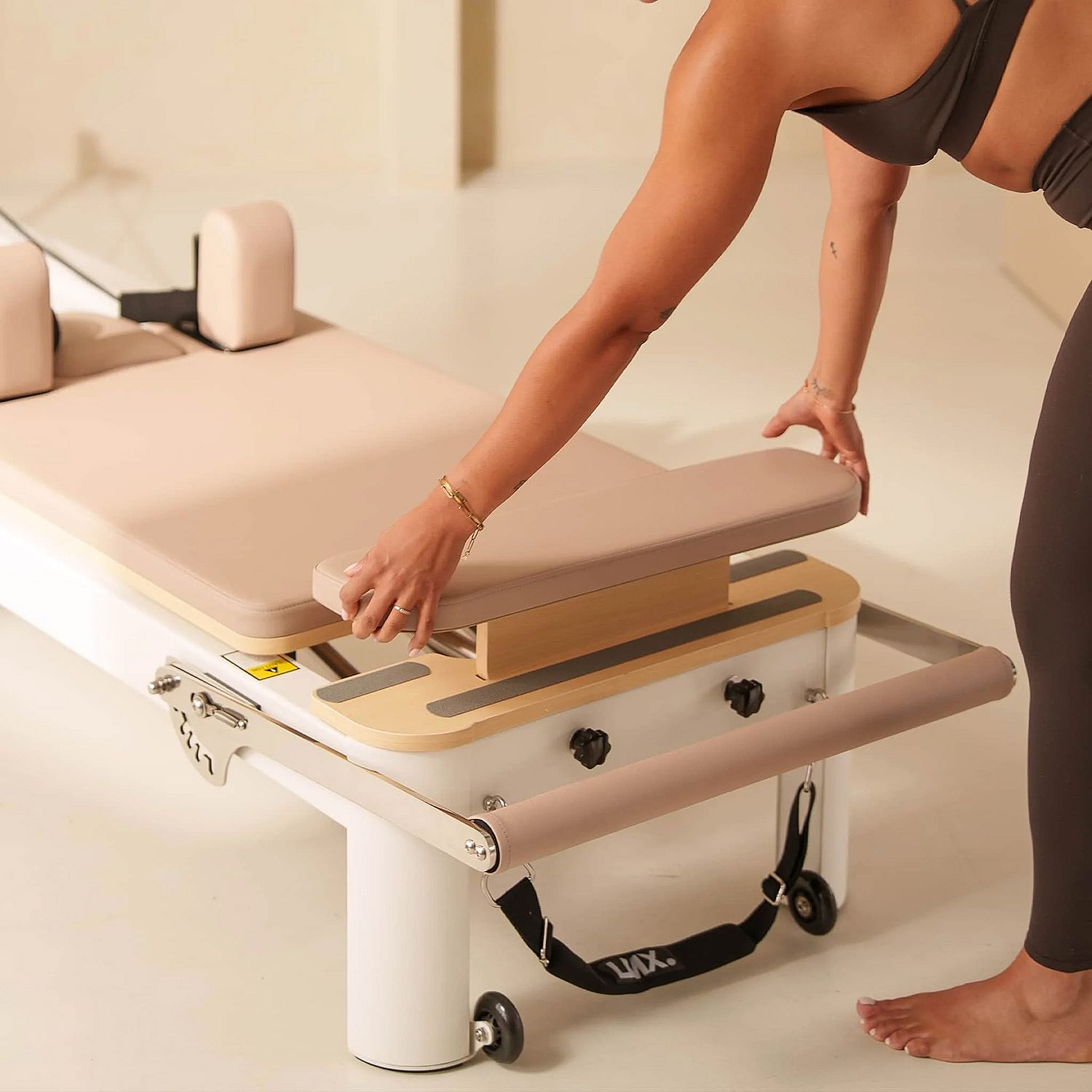 144940-Lifemaxx-Harmony-Pilates-Reformer-wit-afbeelding-5