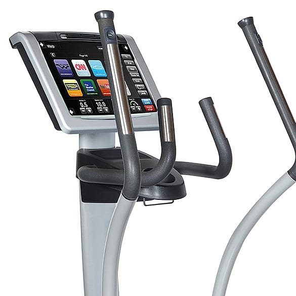 107859-Technogym-lateral-trainer-Crossover-Excite-700-Visioweb-zilver-gebruikt-afbeelding-2