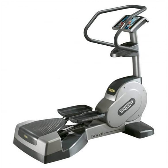 107849-Technogym-lateral-trainer-Wave-Excite-700-Visioweb-zilver-gebruikt-afbeelding-1