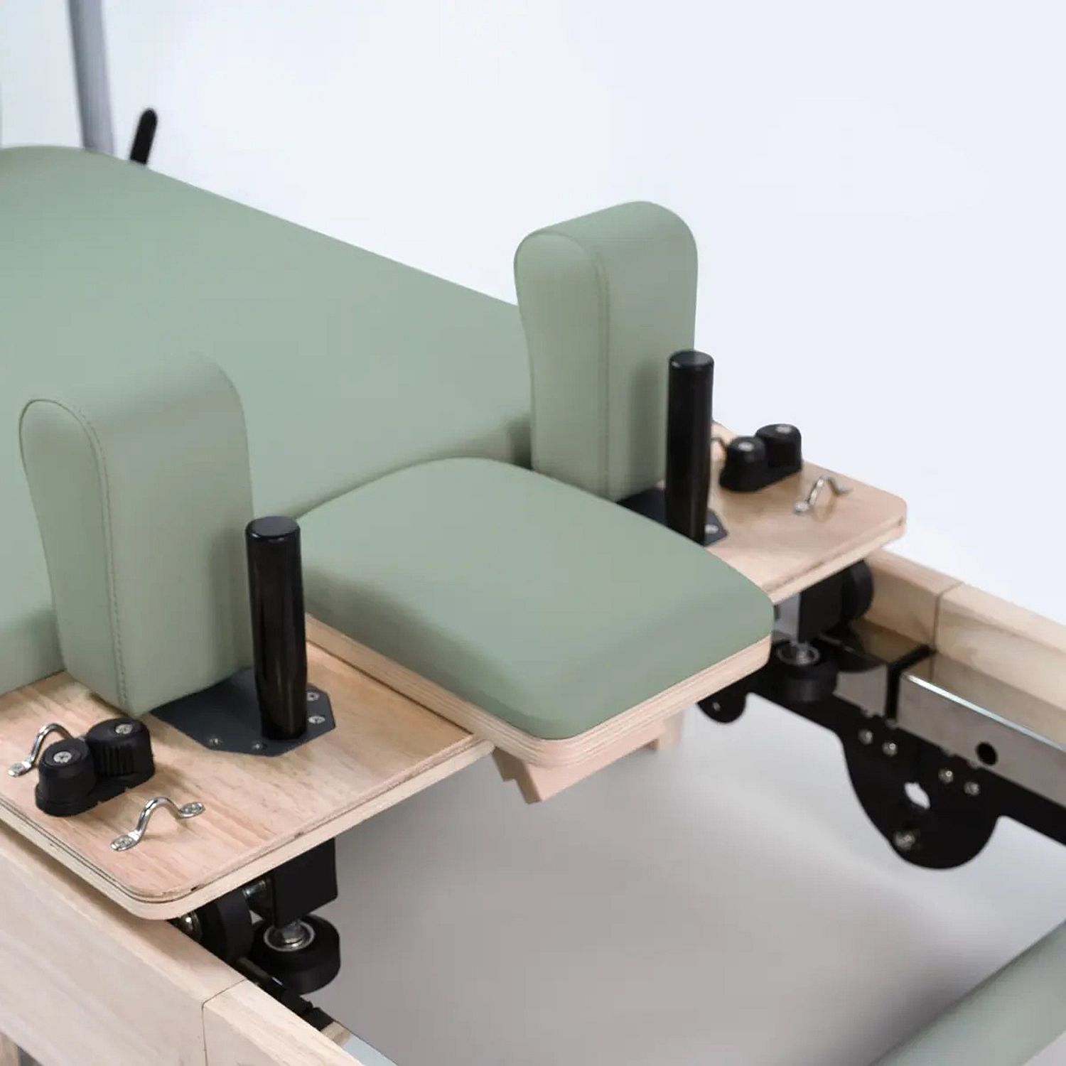 145824-Liveness-PTX-3000-Inklapbare-Reformer-Eikenhout-afbeelding-8