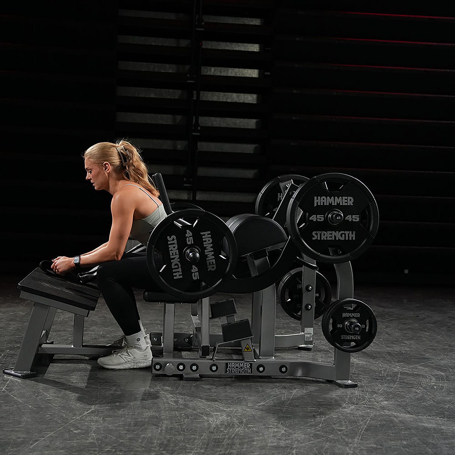 145891-Hammer-Strength-Plate-Loaded-Glute-Drive-afbeelding-5