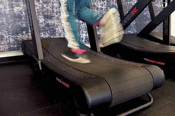 80380-Toorx-Loopband-Race-cross-HIIT-curved-afbeelding-7